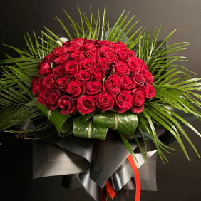  İstanbul Flower Delivery Bouquet of 61 Red Roses
